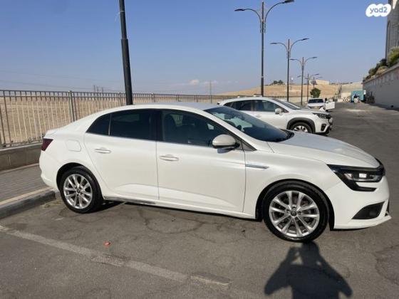 רנו מגאן גראנד קופה Intense אוט' דיזל 1.5 (110 כ"ס) דיזל 2018 למכירה במודיעין מכבים רעות