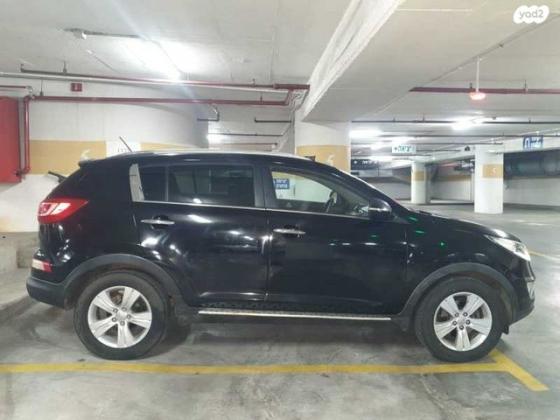 קיה ספורטז' EX אוט' 2.0 (163 כ''ס) בנזין 2012 למכירה בנתניה