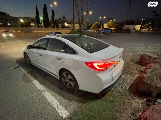 יונדאי סונטה הייבריד Limited הייבריד אוט' 2.0 (154 כ"ס) בנזין 2017 למכירה במסעדה