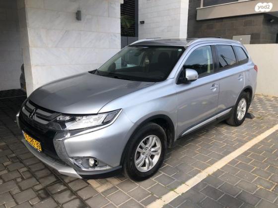 מיצובישי אאוטלנדר Instyle אוט' 7 מק' 2.0 (150 כ"ס) בנזין 2016 למכירה בחופית