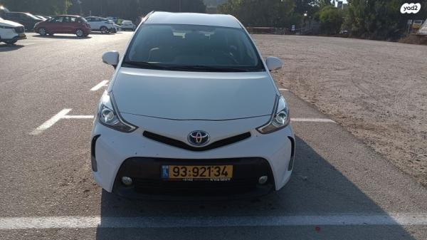 טויוטה פריוס פלוס הייבריד Regular אוט' 1.8 (99 כ"ס) בנזין 2015 למכירה באליכין