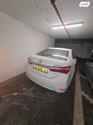 טויוטה קורולה Sun אוט' 1.6 (132 כ"ס) בנזין 2015 למכירה בראשון לציון