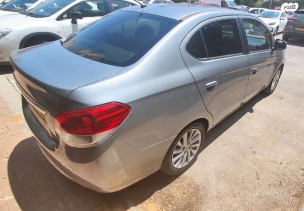 מיצובישי אטראז' Instyle אוט' 1.2 (80 כ"ס) בנזין 2015 למכירה בחריש