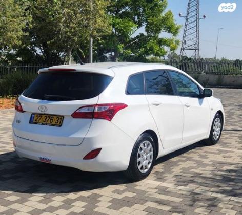 יונדאי i30 Inspire סטיישן אוט' 1.6 (135 כ"ס) בנזין 2014 למכירה ברחובות