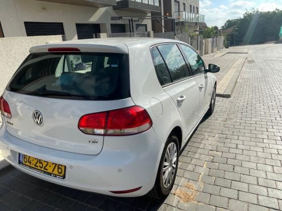פולקסווגן גולף Trendline אוט' 5 דל' 1.2 (105 כ''ס) [2011-2013] בנזין 2011 למכירה בתל אביב יפו