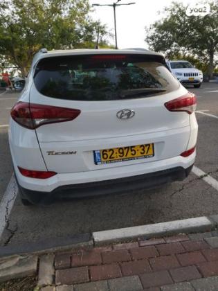 יונדאי טוסון Premium אוט' בנזין 2.0 (155 כ"ס) בנזין 2016 למכירה במסעדה