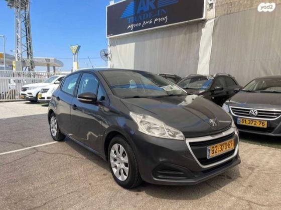 פיג'ו 208 Access אוט' 1.2 (110 כ"ס) בנזין 2017 למכירה בראשון לציון