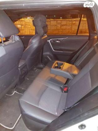 טויוטה RAV4 הייבריד E-motion Sky הייבריד אוט' 2.5 (178 כ''ס) בנזין 2022 למכירה בירושלים