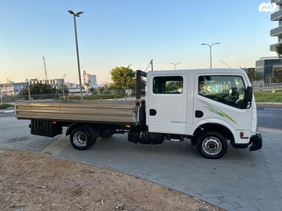 ניסאן קבסטאר דאבל קבינה ידני דיזל 3.0 (150 כ''ס) 3.5 טון דיזל 2009 למכירה בחולון