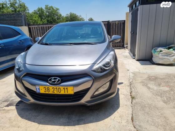 יונדאי i30 Inspire אוט' 1.6 (135 כ"ס) בנזין 2013 למכירה באלישמע