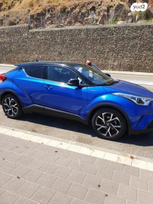 טויוטה C-HR Chic הייבריד אוט' 1.8 (98 כ"ס) בנזין 2017 למכירה בפתח תקווה