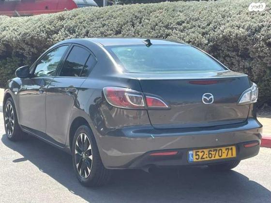 מאזדה i Active סדאן אוט' 1.6 (105 כ''ס) בנזין 2011 למכירה בנתניה