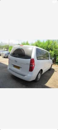 יונדאי i800 GLS CRDI מיניבוס ידני דיזל 8 מק' 2.5 (136 כ"ס) דיזל 2020 למכירה בחדרה