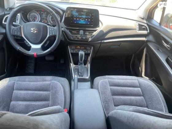 סוזוקי SX4 קרוסאובר GLX אוט' הייבריד 1.4 (129 כ"ס) בנזין 2023 למכירה בראשון לציון