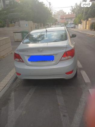 יונדאי i25 Premium אוט' 1.6 (124 כ"ס) בנזין 2015 למכירה ברחובות
