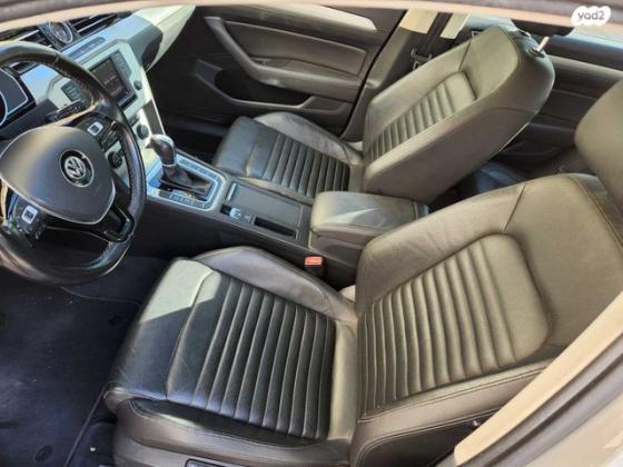 פולקסווגן פאסאט Premium אוט' 1.8 (180 כ"ס) בנזין 2017 למכירה בתל אביב יפו