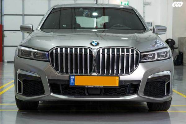 ב.מ.וו סדרה 7 745LE M-Sport הייבריד אוט' 3.0 (286 כ''ס) היברידי חשמל / בנזין 2019 למכירה בחולון