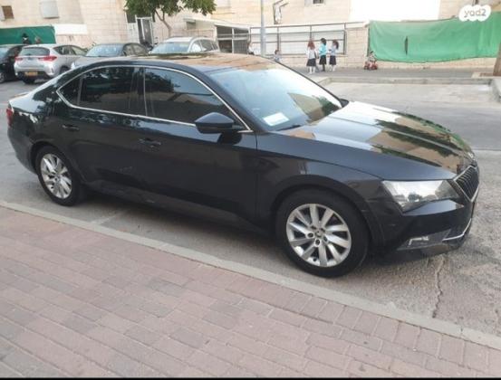סקודה סופרב (עד 2019) Ambition אוט' 1.8 (180 כ''ס) בנזין 2018 למכירה בירושלים