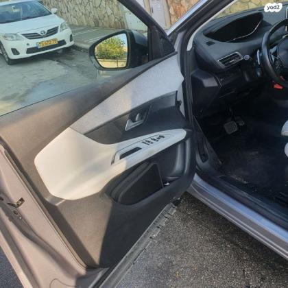 פיג'ו 3008 Premium Blue Hdi אוט' דיזל 1.6 (120 כ"ס) דיזל 2018 למכירה במודיעין מכבים רעות