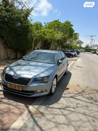 סקודה סופרב (עד 2019) Style אוט' 1.8 (180 כ''ס) בנזין 2018 למכירה בקרית מוצקין