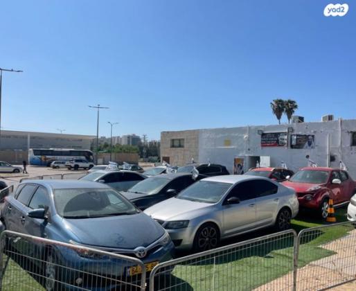 טויוטה אוריס GLI אוט' 1.6 (132 כ"ס) בנזין 2017 למכירה באשקלון