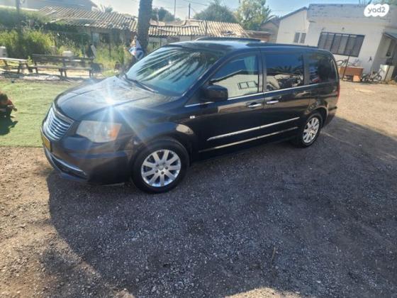 קרייזלר גראנד וויאג'ר Touring אוט' 7 מק' 3.6 (279 כ''ס) בנזין 2013 למכירה במעלות תרשיחא