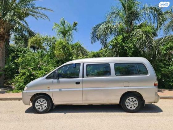 יונדאי H1 SV סגור אוט' דיזל 2.5 (105 כ''ס) דיזל 2006 למכירה באשדות יעקב איחוד