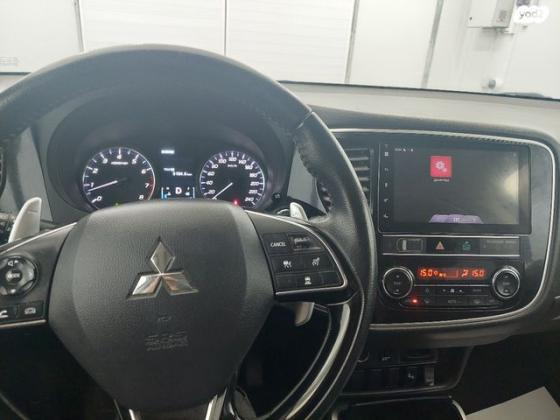 מיצובישי אאוטלנדר 4X4 Elite אוט' 7 מק' 2.0 (150 כ"ס) [2015 ואילך] בנזין 2019 למכירה ב