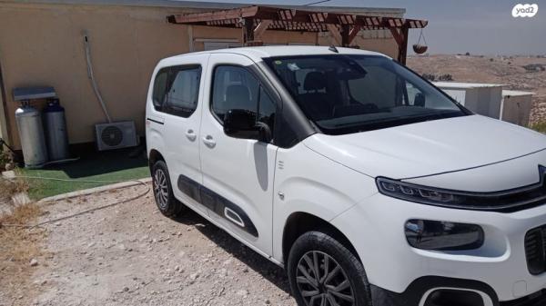 סיטרואן ברלינגו דור 3 (2018 ואילך) Shine PK N1 ידני דיזל 5 מק' 1.5 (100 כ''ס) דיזל 2022 למכירה בעשהאל