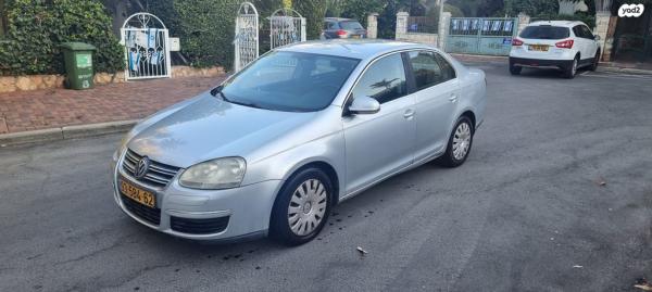 פולקסווגן ג'טה Comfortline אוט' 2.0 (150 כ''ס) בנזין 2008 למכירה ברעננה