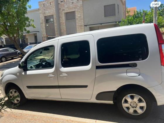 רנו קנגו החדשה Zen Long ידני דיזל 7 מק' 1.5 (110 כ"ס) דיזל 2018 למכירה בקורנית