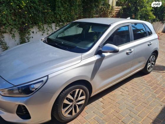 יונדאי i30 Premium אוט' 1.4 (140 כ"ס) בנזין 2018 למכירה בפרדס חנה כרכור