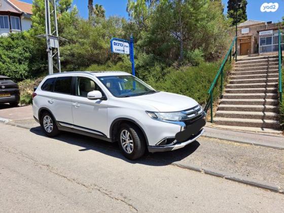 מיצובישי אאוטלנדר Instyle אוט' 7 מק' 2.0 (150 כ"ס) בנזין 2017 למכירה ברמת ישי