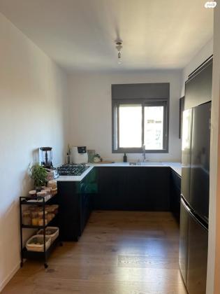 שתולים 61 (עזרא)