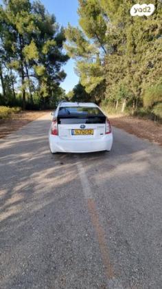 טויוטה פריוס GLI הייבריד אוט' 1.8 (99 כ"ס) בנזין 2013 למכירה בנהריה