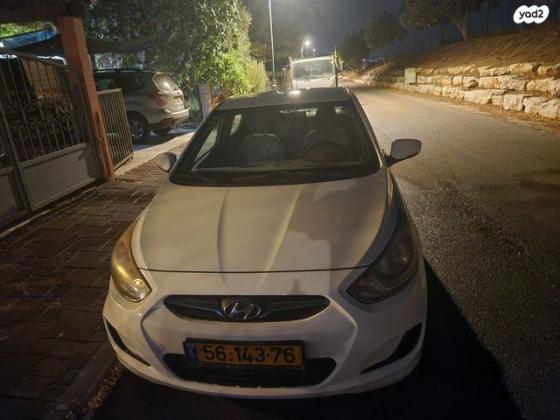 יונדאי i25 Inspire אוט' 1.4 (109 כ''ס) בנזין 2011 למכירה בקדרון