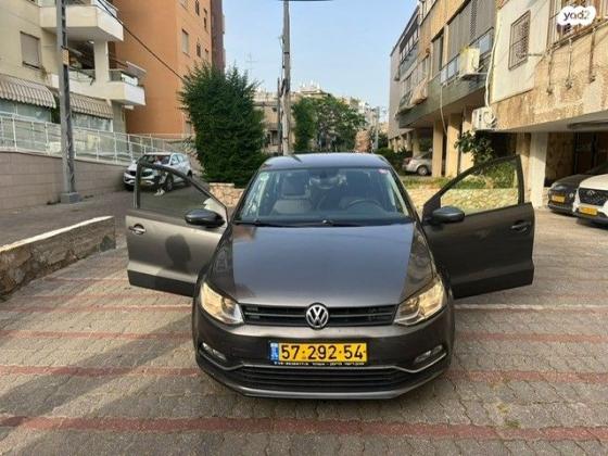 פולקסווגן פולו Comfortline אוט' 1.2 (90 כ''ס) בנזין 2015 למכירה בתל אביב יפו
