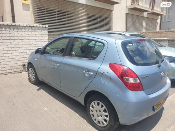 יונדאי i20 Inspire אוט' 1.4 (100 כ"ס) [2009-2015] בנזין 2012 למכירה ברמת גן