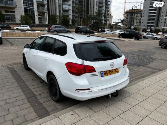 אופל אסטרה Enjoy סטיישן אוט' 1.4 (140 כ"ס) בנזין 2014 למכירה בנתניה