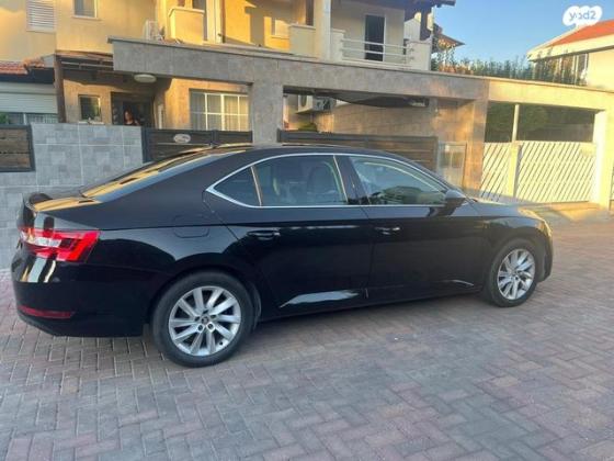 סקודה סופרב (2019 ואילך) Ambition FL אוט' סדאן 1.5 (150 כ''ס) בנזין 2021 למכירה בבאר שבע