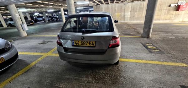 סקודה פאביה Ambition אוט' 1.2 (110 כ''ס) בנזין 2015 למכירה בתל אביב יפו