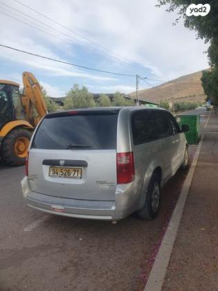 דודג' גראנד קראוון אוט' 7 מק' 3.6 בנזין 2011 למכירה בטבריה