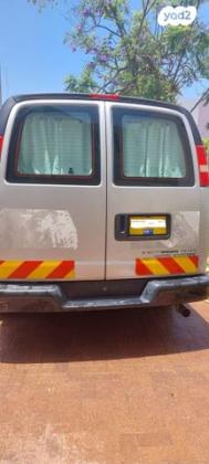 שברולט סוואנה קצר Travel אוט' דיזל 8 מק' 4 טון 6.6 (260 כ''ס) דיזל 2007 למכירה באשדוד