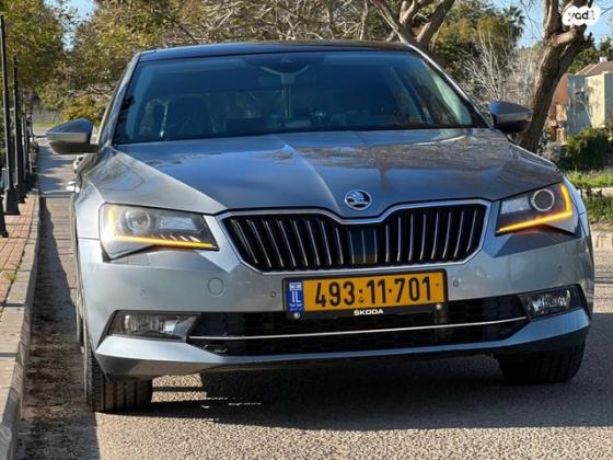 סקודה סופרב (עד 2019) Exclusive אוט' 1.8 (180 כ"ס) בנזין 2019 למכירה בכפר קרע