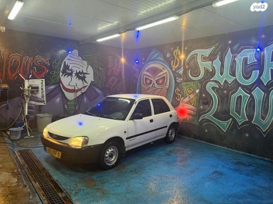 דייהטסו שרייד DLX הצ'בק ידני 1.3 (84 כ''ס) בנזין 1998 למכירה בירכא