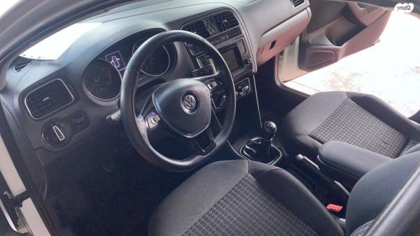 פולקסווגן פולו Comfortline ידני 1.2 (90 כ''ס) בנזין 2015 למכירה בנתניה