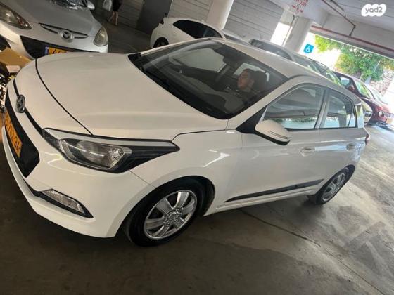 יונדאי i20 Inspire אוט' 1.4 (100 כ''ס) [2015 ואילך] בנזין 2015 למכירה בעתלית