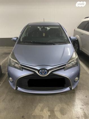 טויוטה יאריס הייבריד Hybrid אוט' 1.5 (74 כ''ס) בנזין 2016 למכירה בראש העין