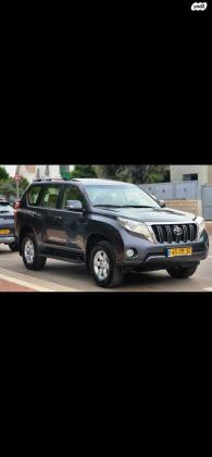 טויוטה לנד קרוזר ארוך 4X4 Luxury אוט' דיזל 7 מק' 3.0 (190 כ''ס) דיזל 2015 למכירה בכפר יונה
