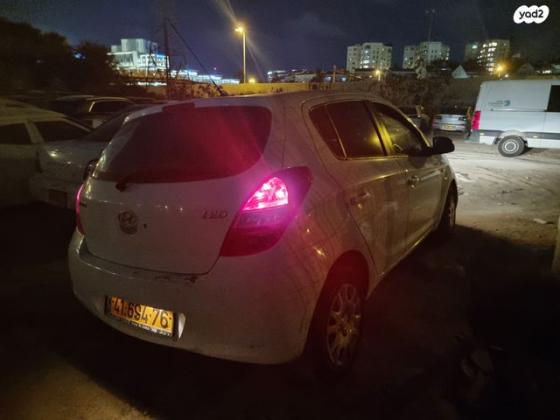 יונדאי i20 Inspire אוט' 1.4 (100 כ"ס) [2009-2015] בנזין 2011 למכירה בהרצליה